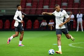 这对令人羡 这对令人羡