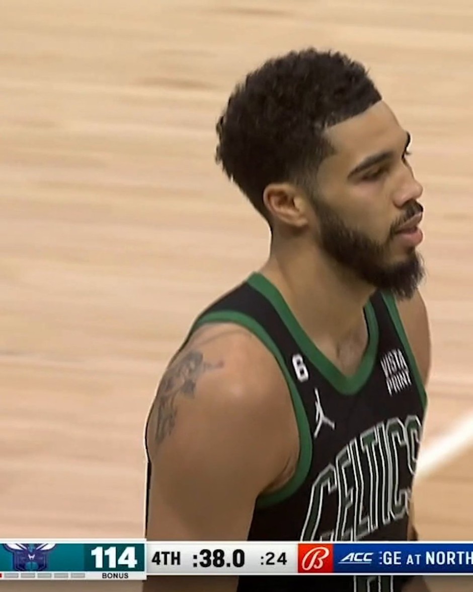 领先选手相 领先选手相